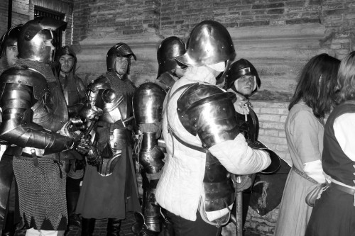 SOLDIERS READY TO ATTACK AT THE MEDIEVAL WEEK, LANCIANO