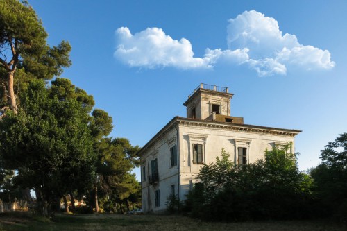 Villa Mayer, Fossacesia
