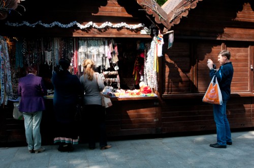 TAKE A PICTURE IN THE MARKET, LVIV