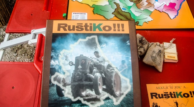 PLAY RUSTIKO