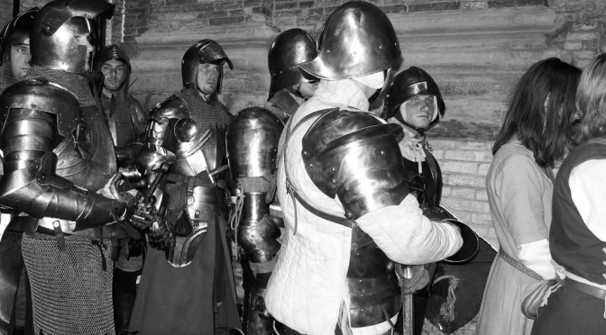 SOLDIERS READY TO ATTACK AT THE MEDIEVAL WEEK, LANCIANO