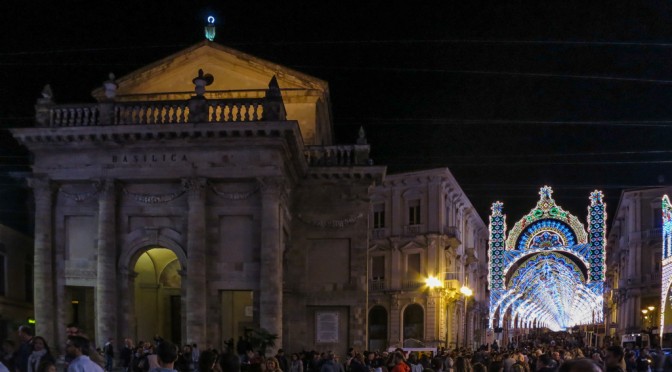 VIRGIN MARY OF THE BRIDGE AND THE ILLUMINATIONS