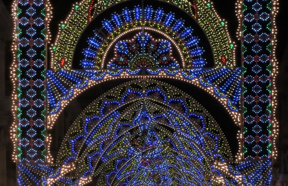 ILLUMINATIONS FOR CELEBRATIONS OF THE “VIRGIN MARY OF THE BRIDGE”