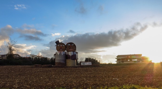LOVE STRAW AT SUNSET