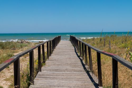 The Wooden Way to Petacciato Beach