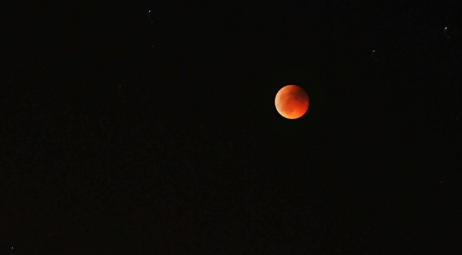 Lunar eclipse at 22:46
