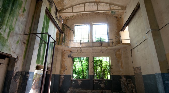 ABANDONED POWER PLANT