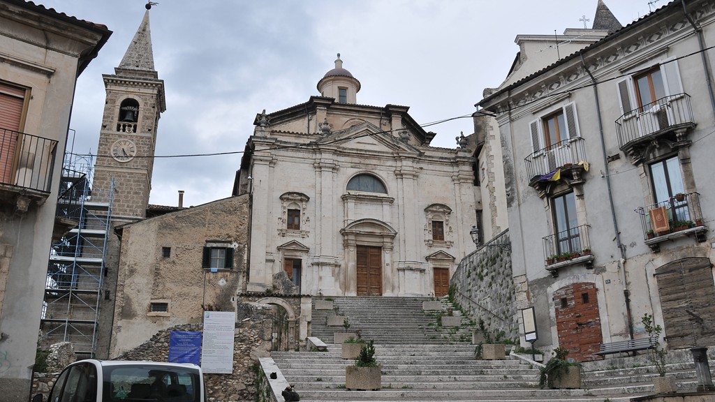SS. Trinità Church XVI sec in Popoli