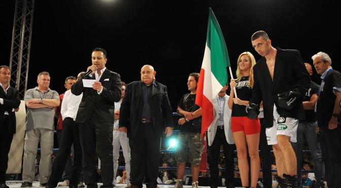 ANDREA DI DONTE ON THE RING