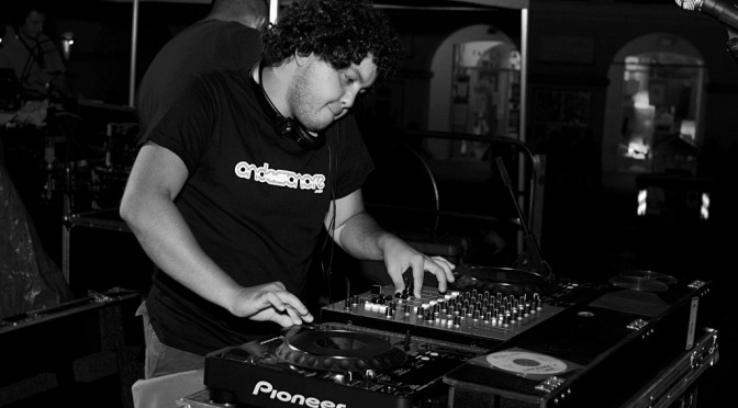 DJ ZERO' for Ondesonore Festival last night