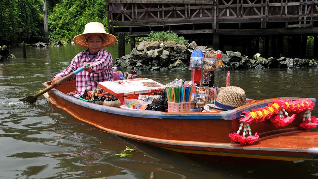 Merchant on the Chao Phraya river