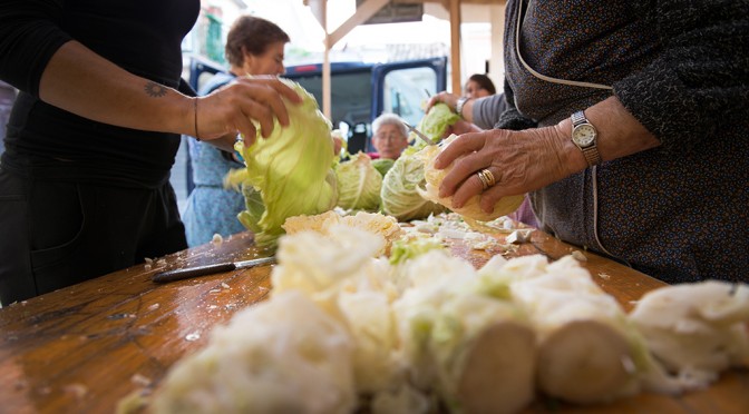PREPARATION OF CABBAGE FOR BORGO RURALE 2013
