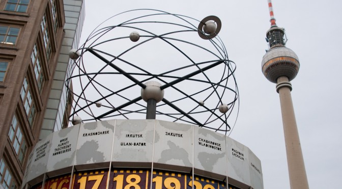 URANIA WELTZEITUHR IN BERLIN