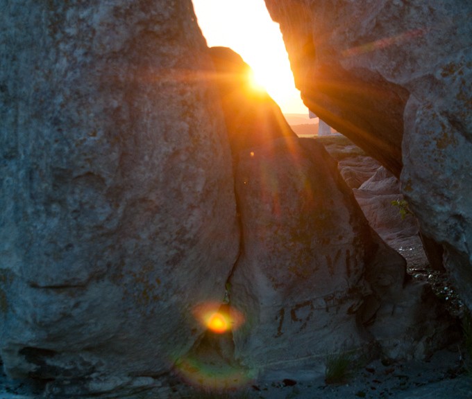 LIGHT THROUGH THE ROCK