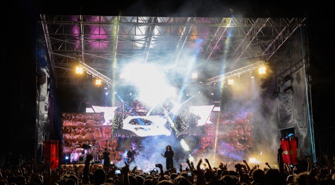 CAPAREZZA LIVE IN PESCARA LAST NIGHT