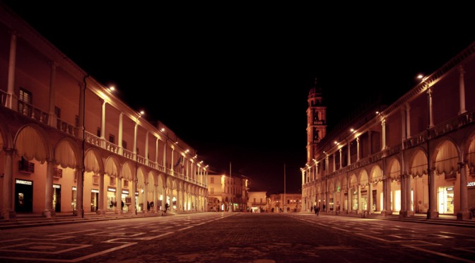 FAENZA BY NIGHT