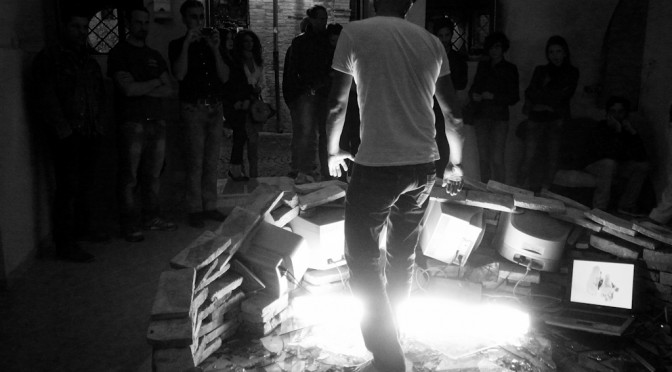 NICOLA ANTONELLI PERFORMS AGAIN “NON-LUOGO A PROCEDERE” #2