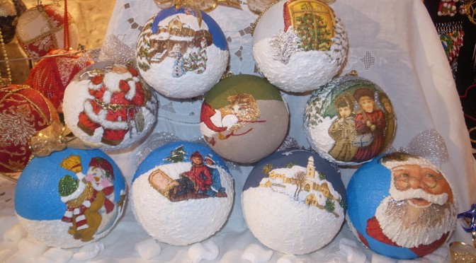 CHRISTMAS BALLS