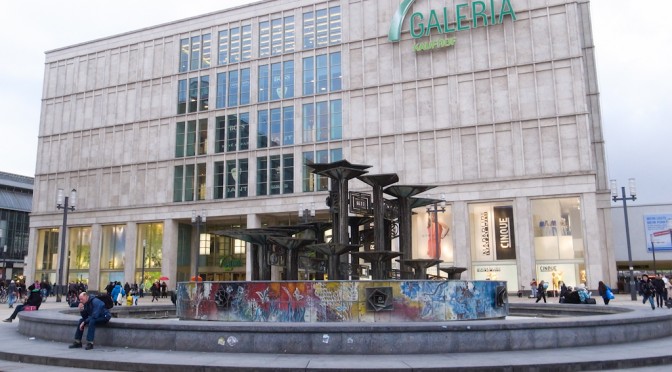 FOUNTAIN OF FRIENDSHIP BETWEEN PEOPLES