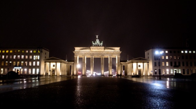 BRANDENBURG GATE BY NIGHT