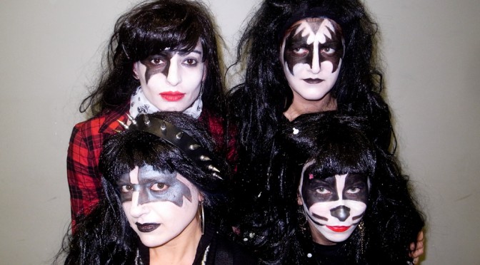 SIMONA, CINZIA, VALERIA AND VALERIA AS KISS