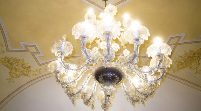 GRANDE ITALIA CHANDELIER