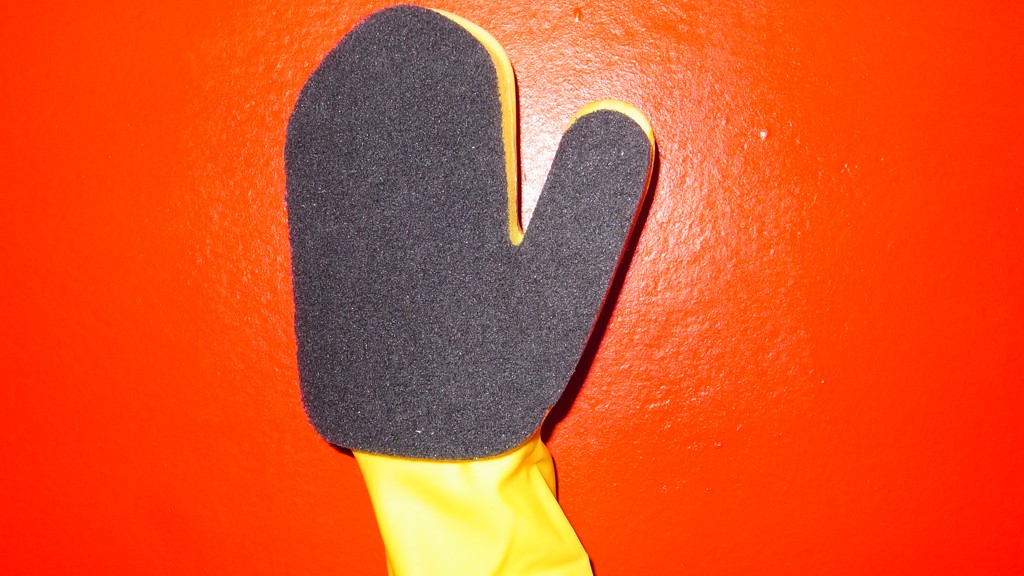 Glove sponge