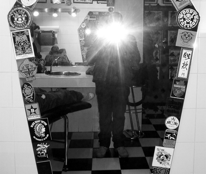 Nice dead mirror at Old Tip Tattoo studio