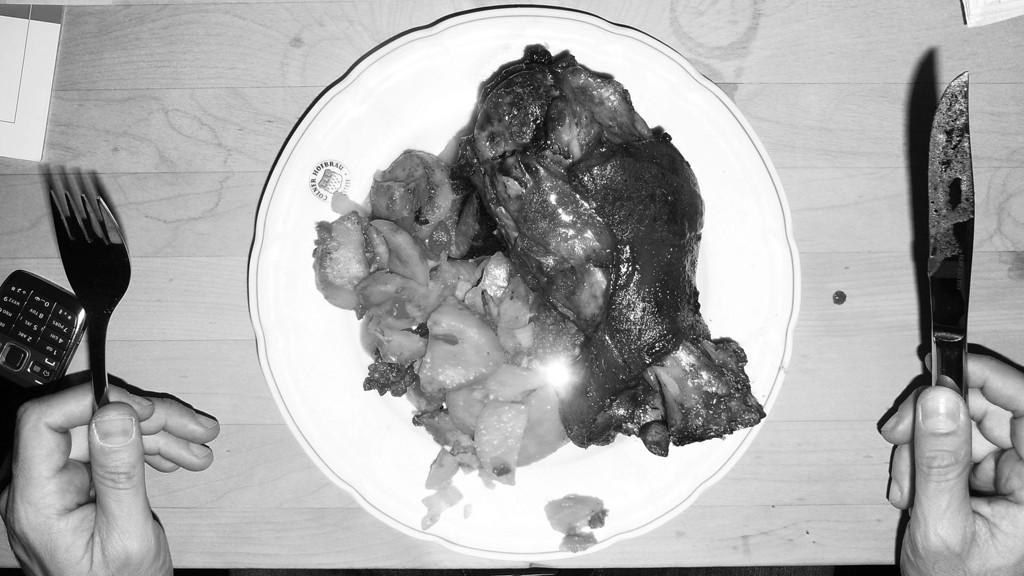 Pork knuckle, Früh specialty of the house in Cologne