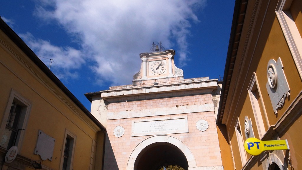 Arch at the entrance of Norcia