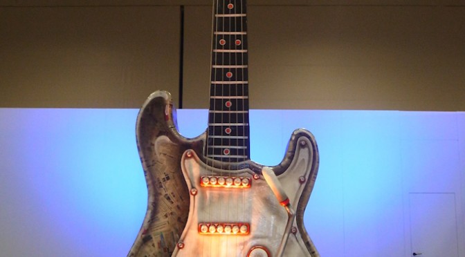 Big Guitar at the MEDIMEX