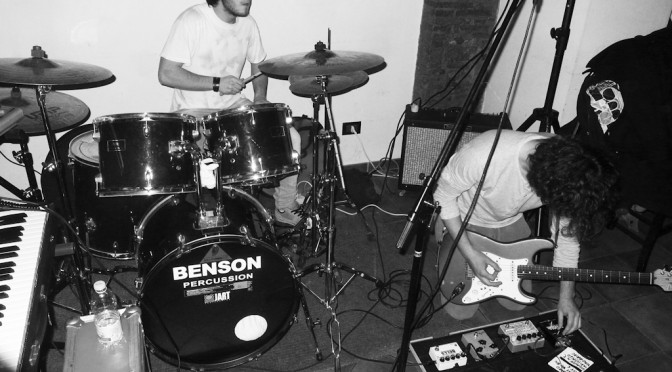 Mattia De Lure and his fingergaze