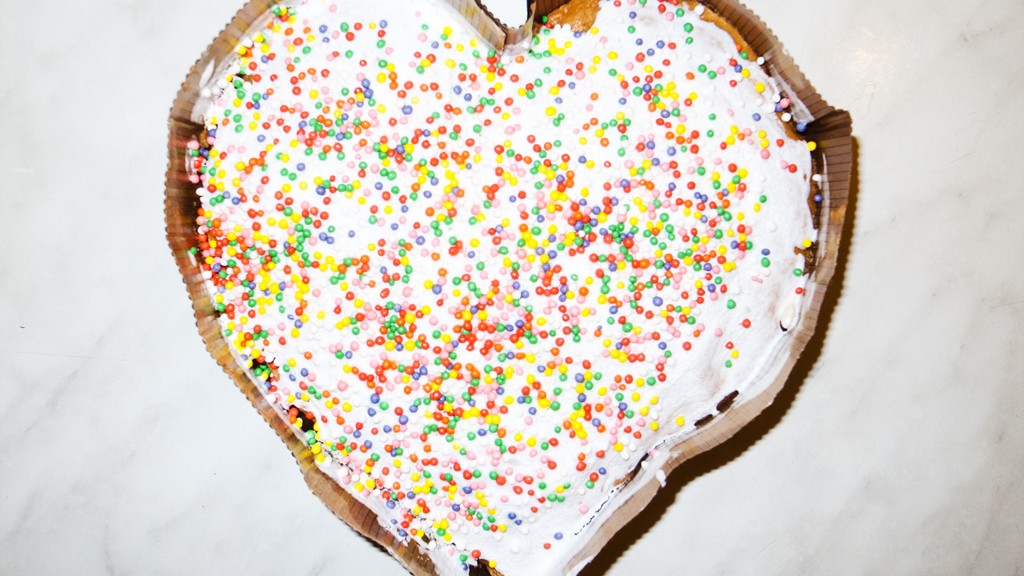 Sweet heart cake