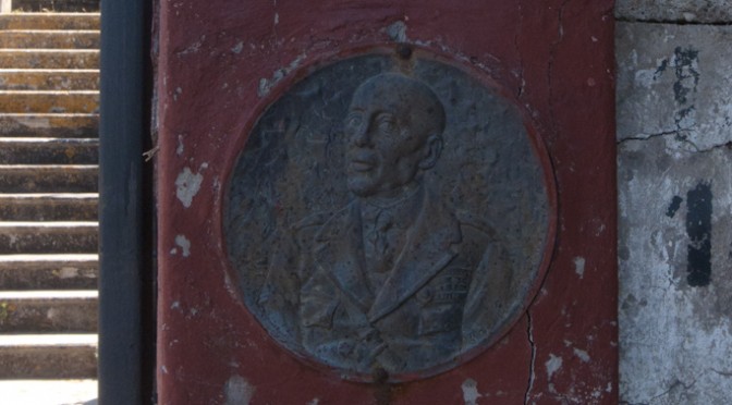 AMA IL TUO SOGNO SE PUR TI TORMENTA, D'ANNUNZIO